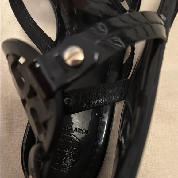 Tory Burch Women's Patent Leather Black Miller Sandals - Picture 3 of 10